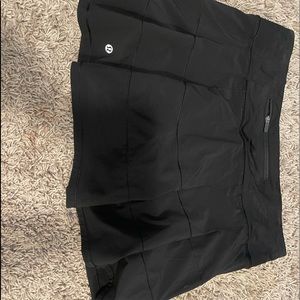 Lululemon skort!!